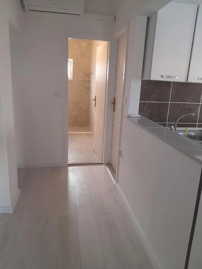 Apartments Anka Pag Pag Town