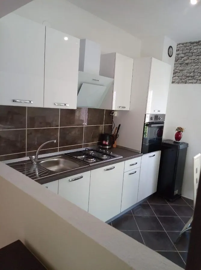 Apartments Anka Pag Pag Town