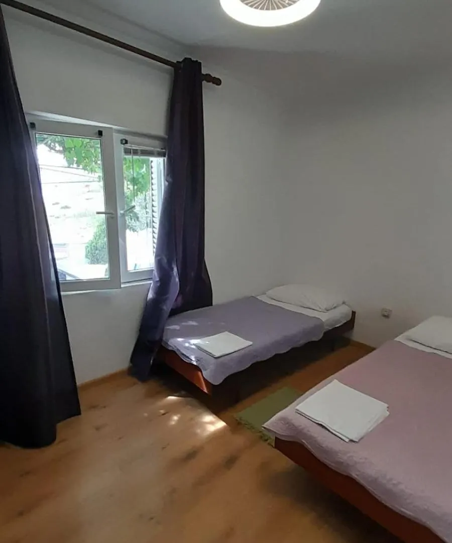 Apartments Anka Pag Pag Town