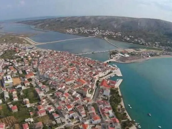 Apartments Anka Pag Pag Town